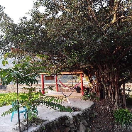 Liberta Homestay Tuk Tuk Exteriér fotografie