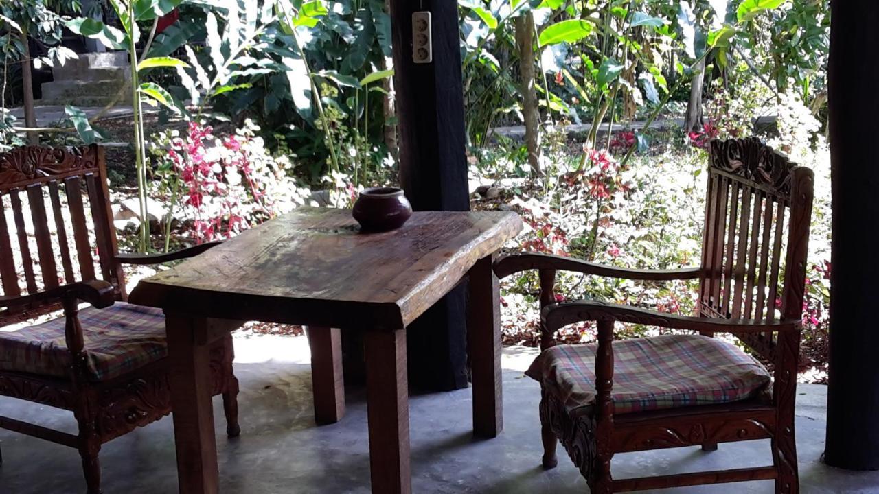 Liberta Homestay Tuk Tuk Exteriér fotografie