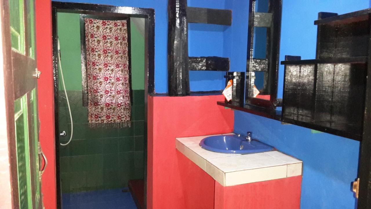Liberta Homestay Tuk Tuk Exteriér fotografie